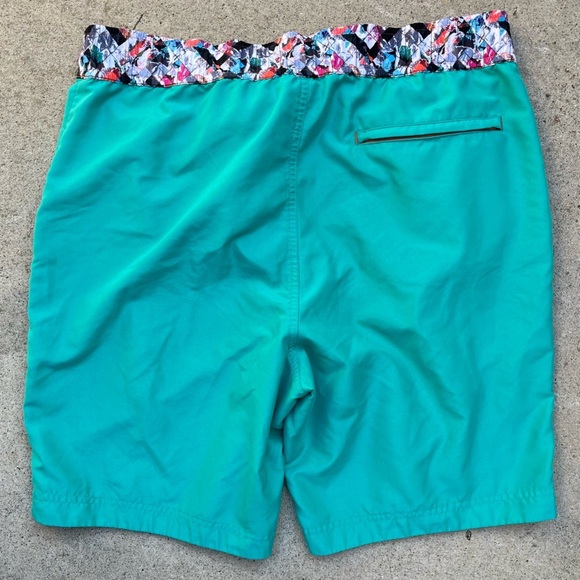 Men's Robert Graham Board Shorts Green Teal Solid 36 Beach Surf Swim Preppy Sun - Picture 9 of 16